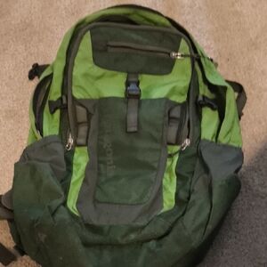 Green Outdoor Pategonia Backpack